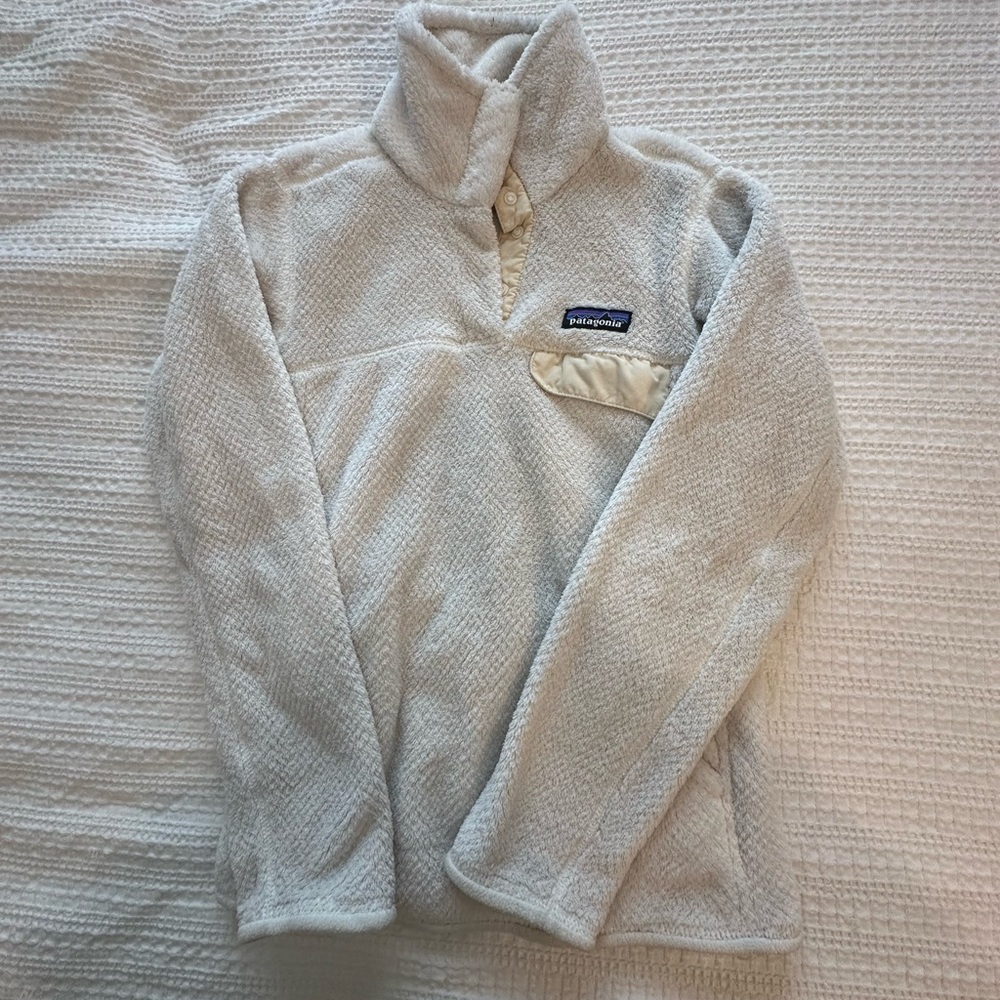 Patagonia Cream Fleece Pullover